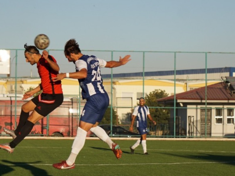  Kahramanmaraş İstiklalspor Gaziantep'te hazırlık maçı yaptı